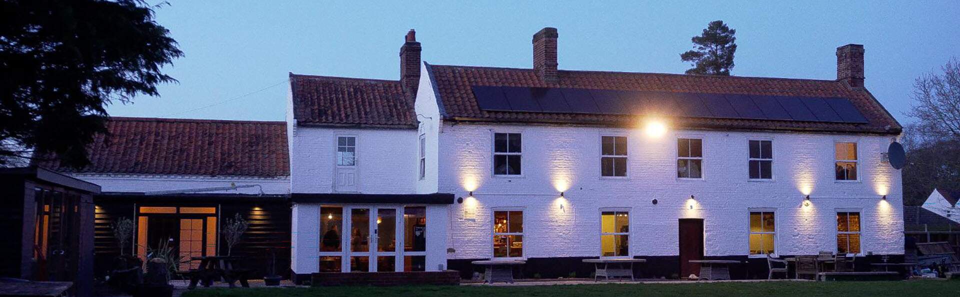 outside view of Dilham Cross Keys